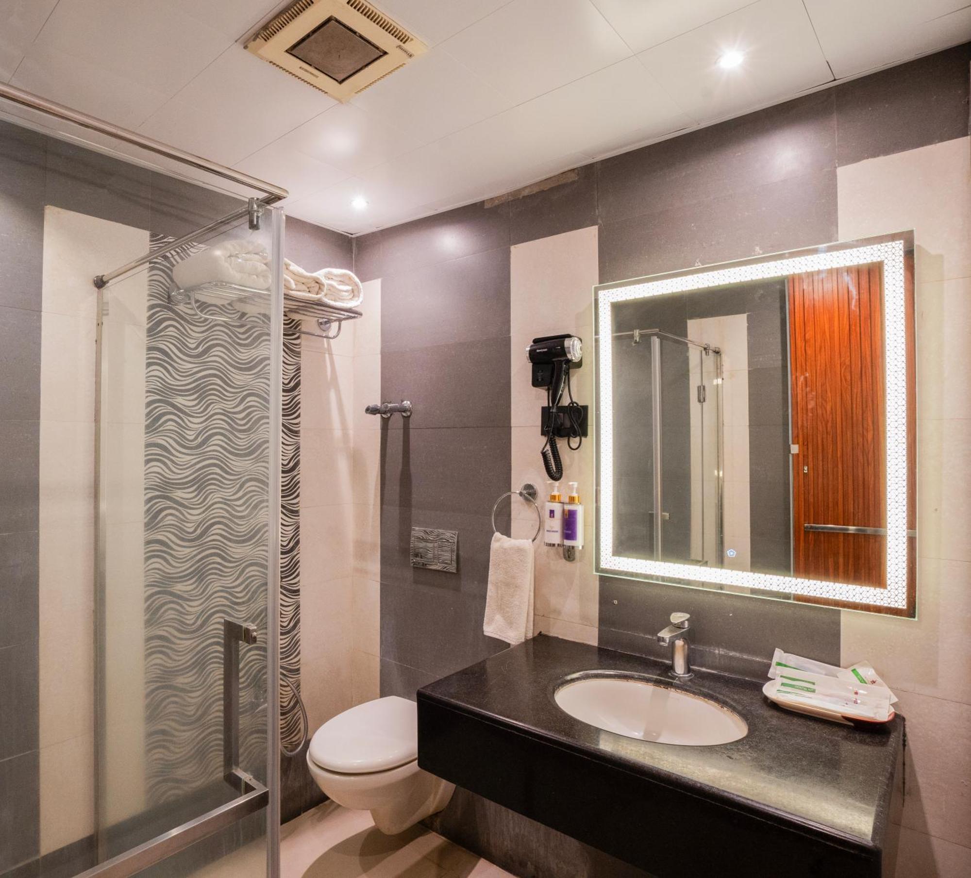 Park Avenue Hotel Nungambakkam Ченнаї Екстер'єр фото