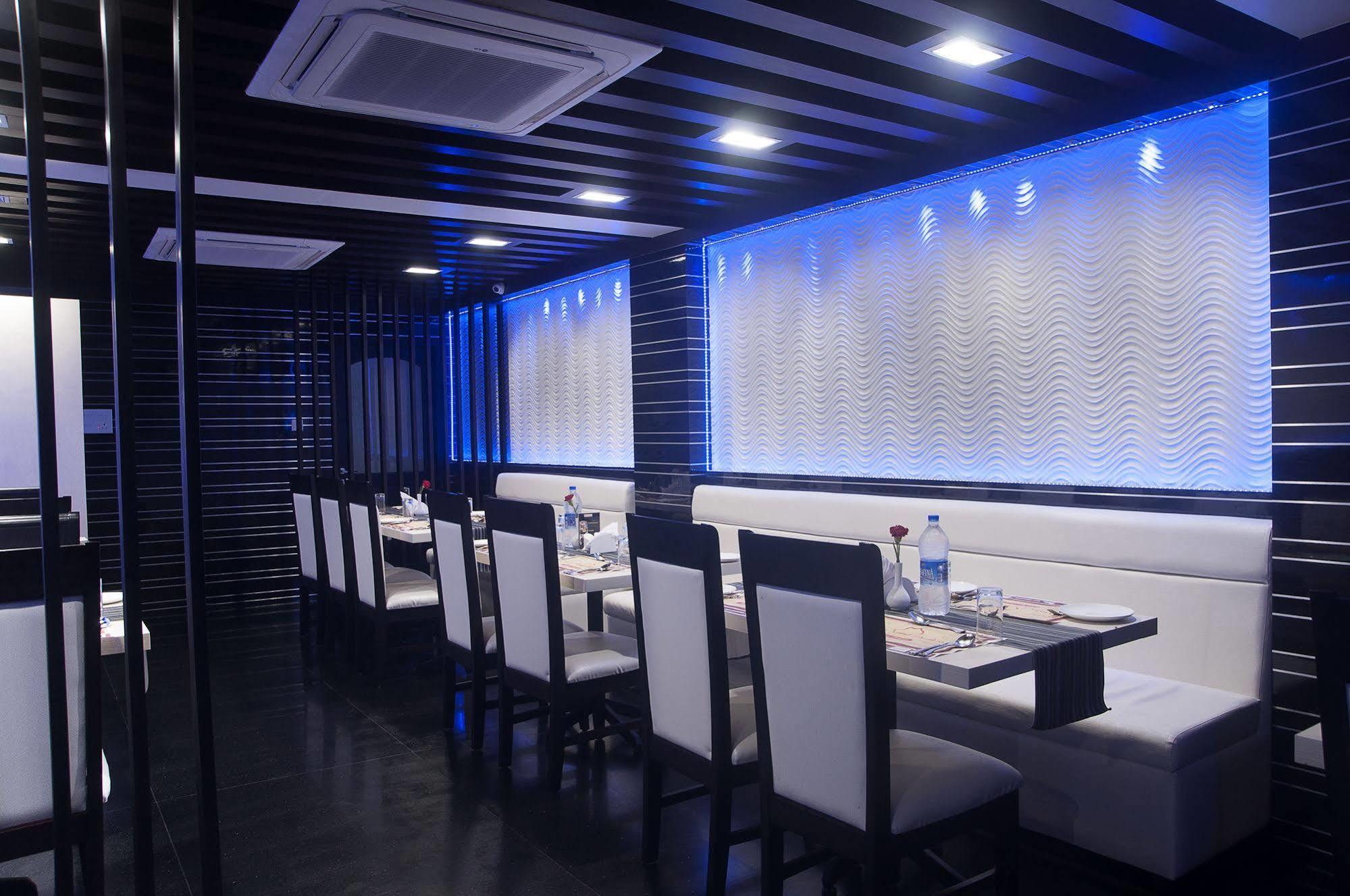 Park Avenue Hotel Nungambakkam Ченнаї Екстер'єр фото