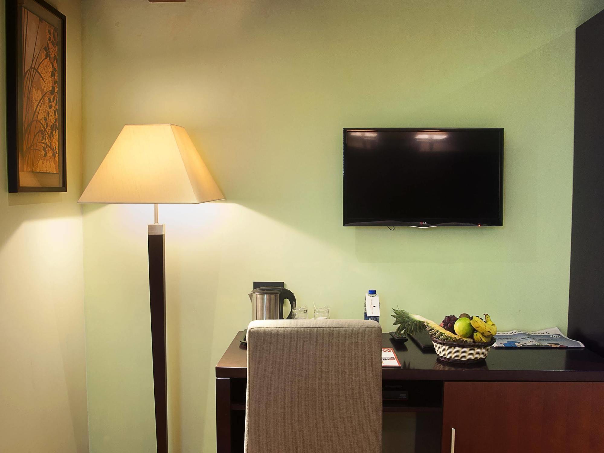 Park Avenue Hotel Nungambakkam Ченнаї Екстер'єр фото